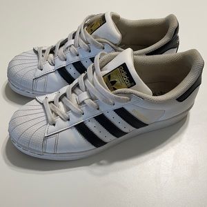 Adidas superstar